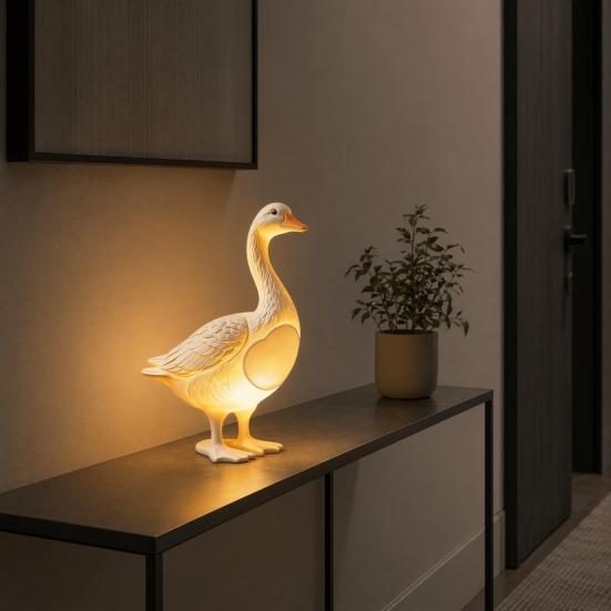 Creative Goose Resin Night Light, Cute Duck Table Lamp with Warm LED Glow, Funny Animal Figurine Decor for Bedroom Bedside, Bar Shelf, Home Office