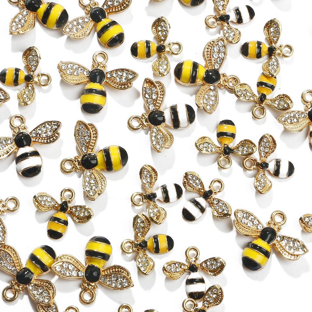 2Pcs Droping Öl Einstellung Diamant Kleine Biene Legierung Metall Zubehör Für Schmuck Komponenten Herstellung DIY Halskette Armband Ohrring