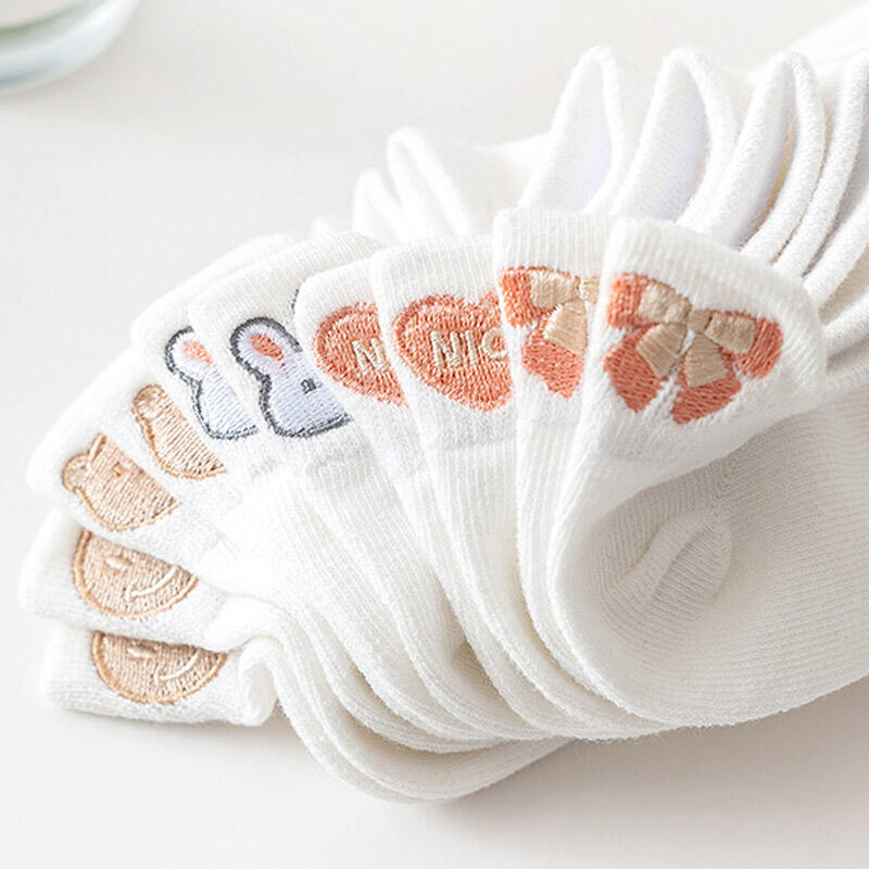 Cute white animal design ankle socks for fashion student uniform