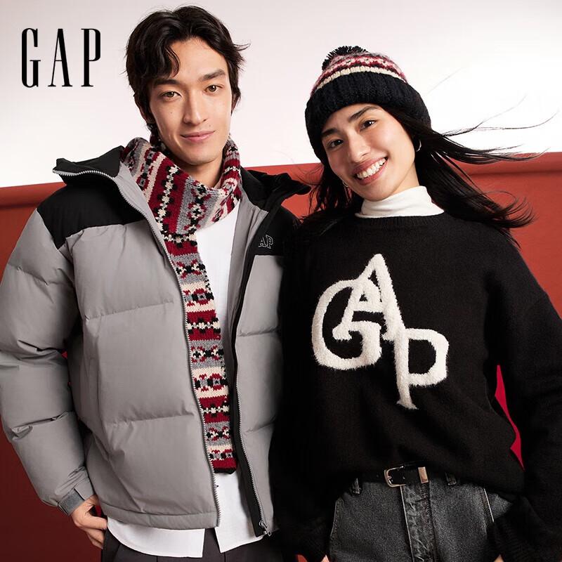 Gap Women's Relaxed Plush Logo Crew Neck Sweater