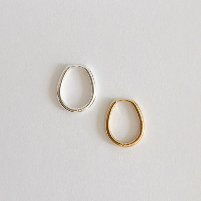 Modernlike 14 Karat vergoldete Silber-Schale One-Touch-Ohrringe