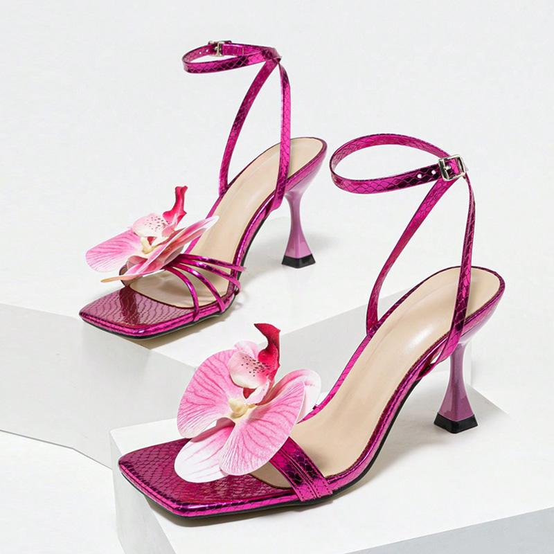Liyke Sandalias Elegantes Moradas de Punta Cuadrada con Flores Falsas de Diseño para Mujer Zapatos de Fiesta con Correa al Tobillo Tacones Altos Gladiador Sandalias