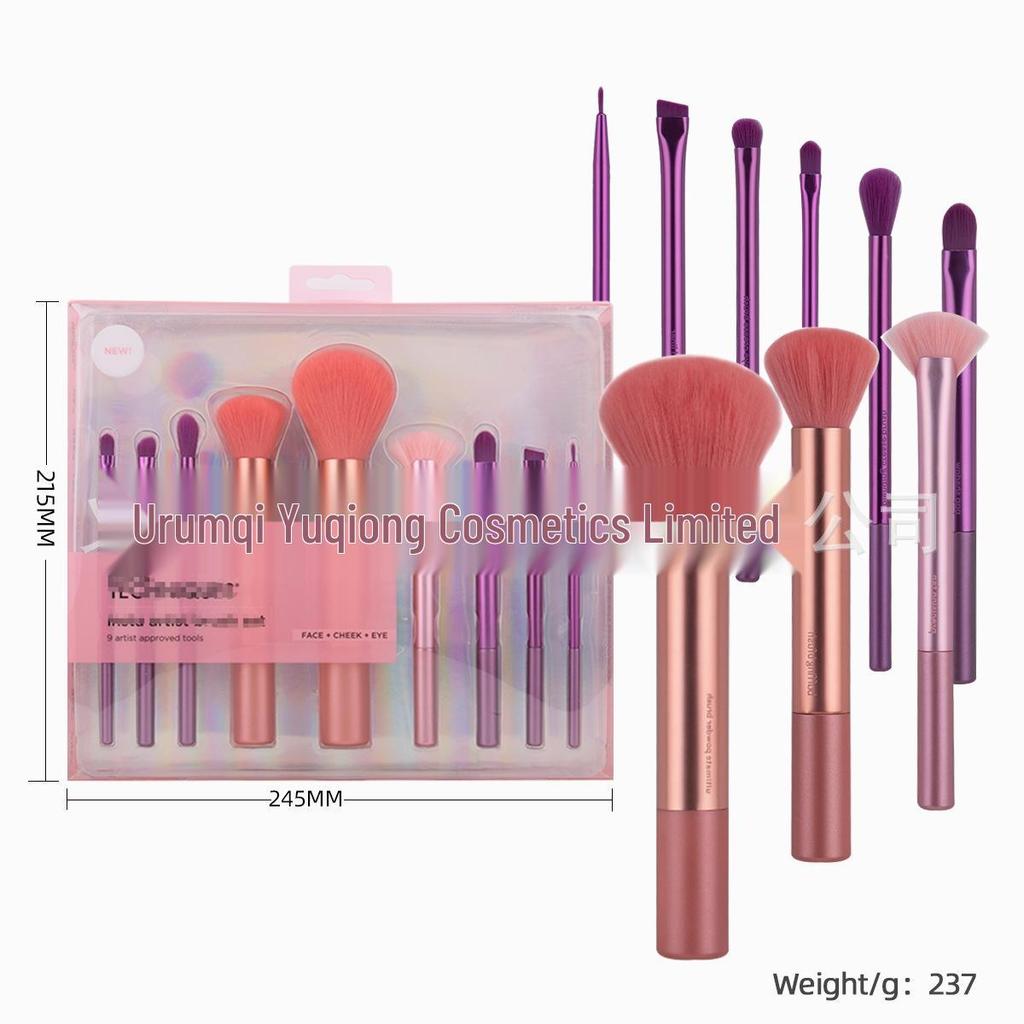 American RT Series 1997 Makeup Brush & Sponge Set: Includes Blush, Blending, Eyeshadow Brushes & Beauty Sponge, Exclusive for Foreign Trade.