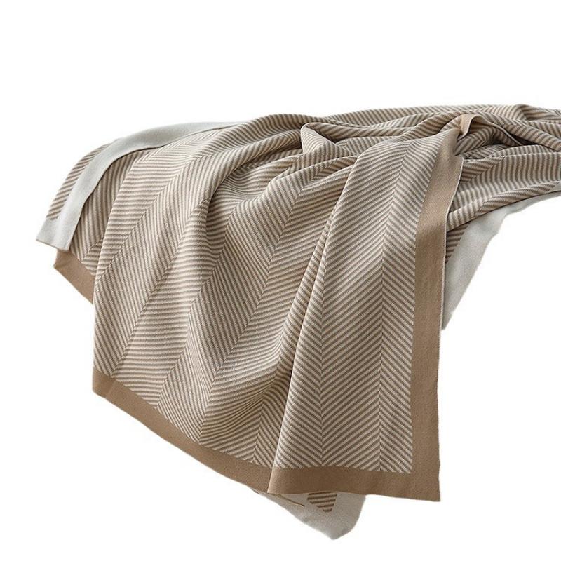 

Nordic Style Acrylic Knitted Blanket Leisure Sofa Cover Blanket Air Conditioning Blanket Warm and Comfortable Home Blanket 127x152CM