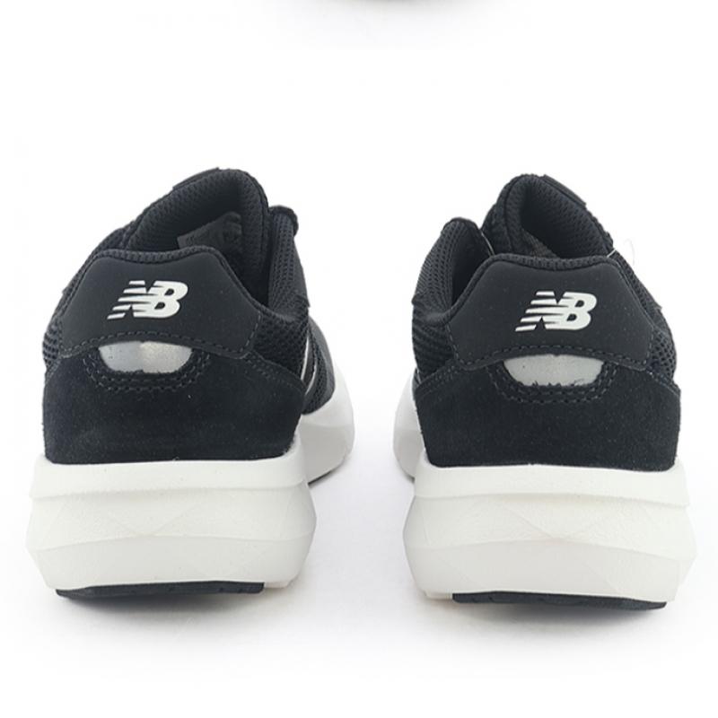 New Balance Dynasoft 800 Black