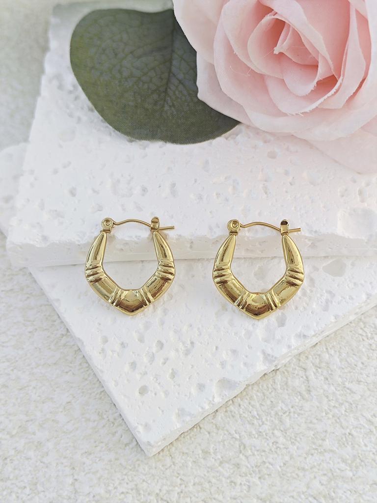 Fashion Stainless Steel Gold Plated Earrings Multi Style Size Hoop New Design Hypoallergenic Gold Plated Irregular Earring