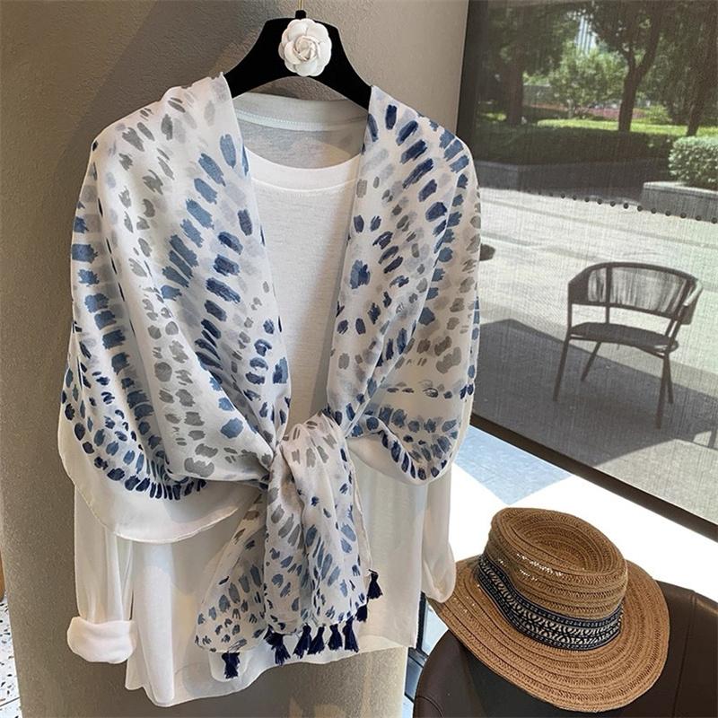 Lovely Garden Floral Tassel Viscose Shawls Scarf Lady High Quality Thin Wrap Pashmina Stole Bufandas Muslim Hijab Sjaal 180*90Cm