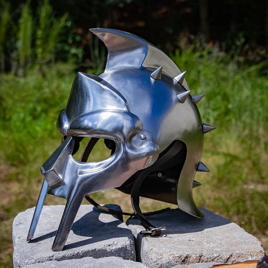 Ruthless Leader Roman Gladiator Helmet - 20 Gauge Steel Medieval Replica Costume Reenactment Leather Lined Spiked Helmet