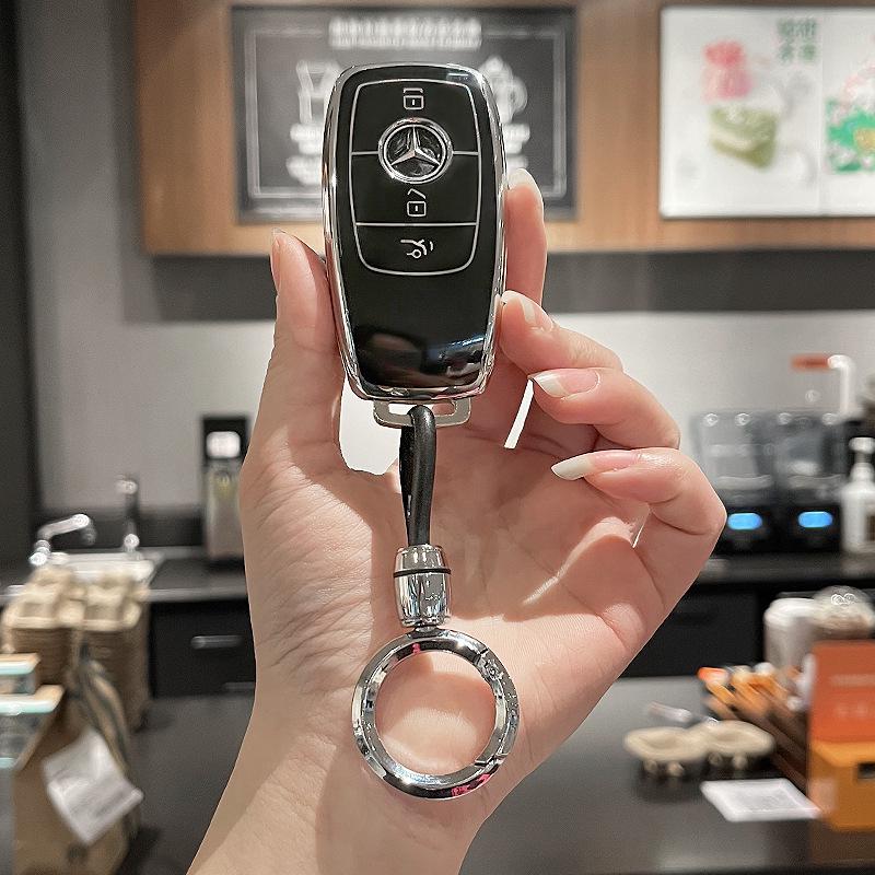 Mercedes-Benz Key Case: Compatible with C260L, E300L, A200L, C/E-Class, GLC, GLE350, GLA - Unisex Design