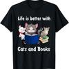Das Leben ist besser mit Katzen und Büchern Anime-Stil Kätzchen T-Shirt
