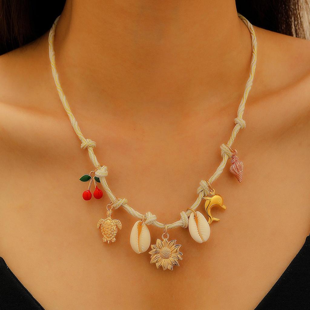 Bohemian Beach Style Conch Earrings & Necklace Set - Exaggerated Holiday Fashion Jewelry for Women