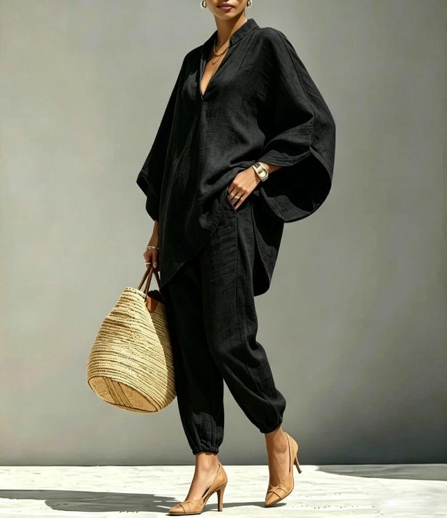2026 Fashion Women's Solid Color, Casual Style Design Bat Sleeve V-Neck Lazy Loose Suit Women
