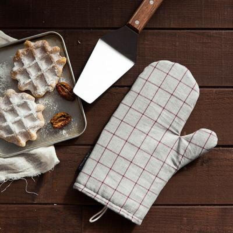 

[natural365] Modern Check Oven Kitchen Gloves (Wine)