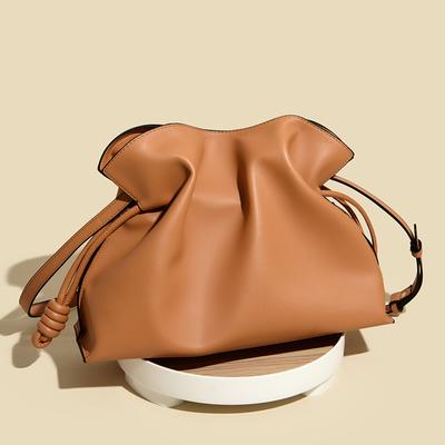 LEMON KOKO 2025 Primavera Nuevo Versátil Bolso Mensajero para Mujer Moda Celebridad de Internet Nube Plegada Bolso de Mano Alta Capacidad Cierre con Cordón Bolsa de la Suerte Bolso de Hombro
