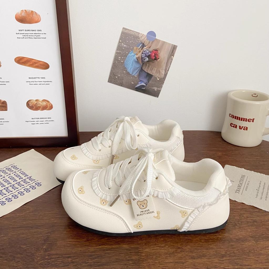 2025 Summer New Bear Versatile Little White Shoes Female Ins Tide Student Flat Casual Sports Moral Training Board Shoes Autumn