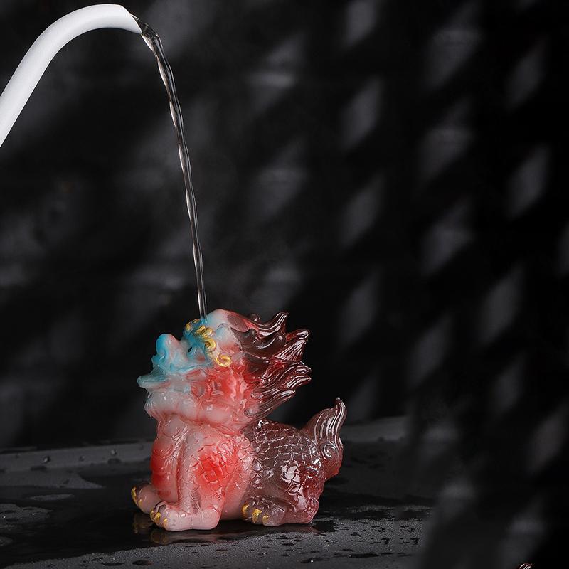 Water Color Changing Resin Tea Pet Small Ornament Toad Mascot Wealth Ornaments Creative Zen Teaware Decoration Accessories