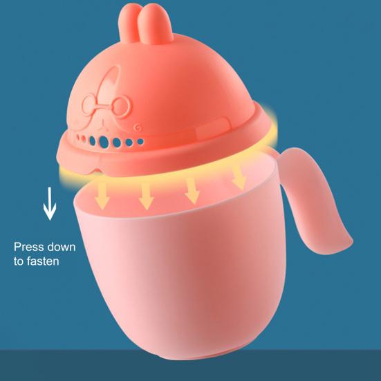 Fashion Cute Slot Lid Portable Summer Baby Bath Shampoo Rinse Cup Beach Accessories Spoon
