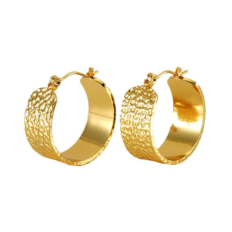 New Fashion Stainless Steel Round Large Earrings Personalized Fashion Light Luxury Wind Titanium Steel Earrings Women