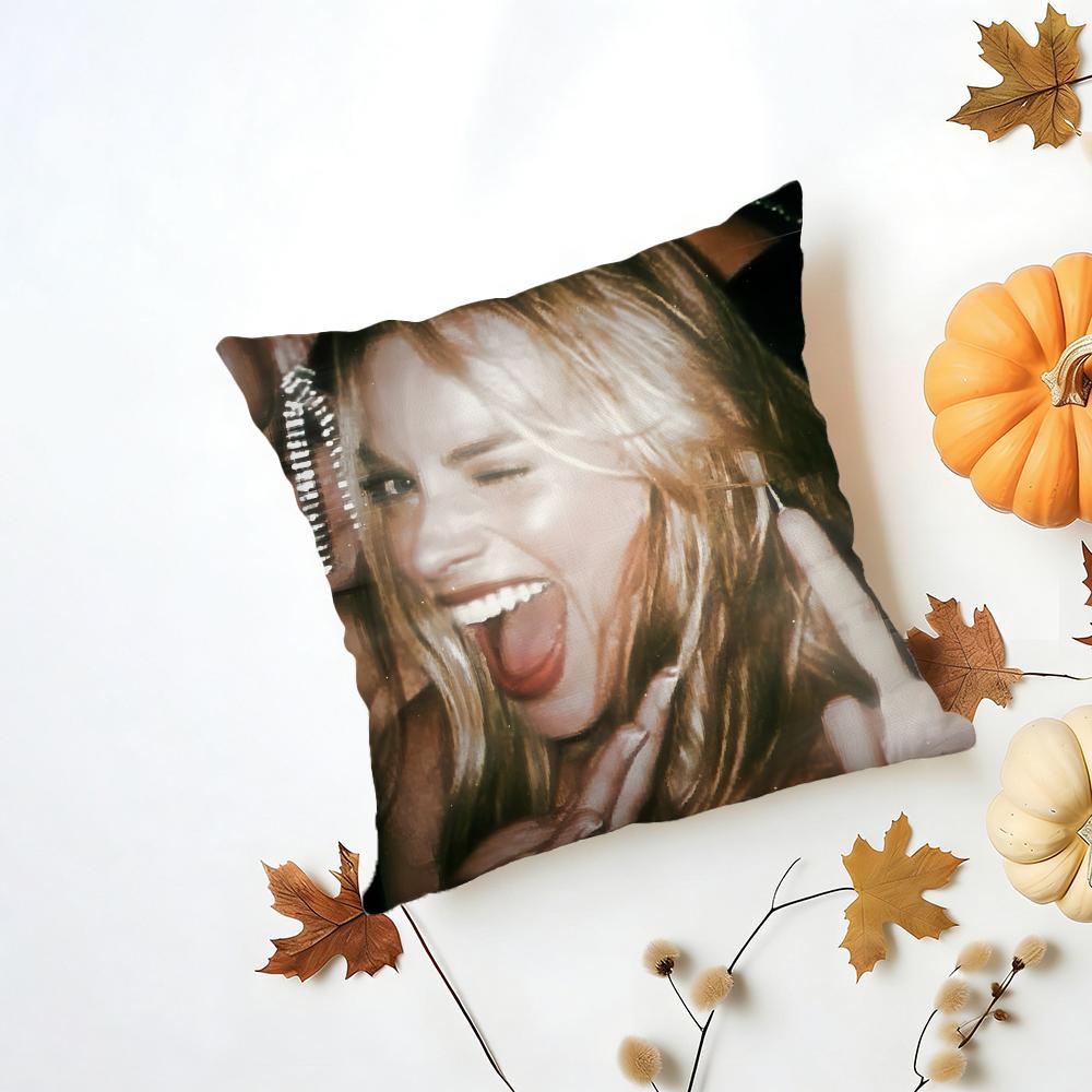MMargot Robbie Cushion Cover Washable Linen Pillowcase Soft  for Daily Sofa Bed Home Room Decor