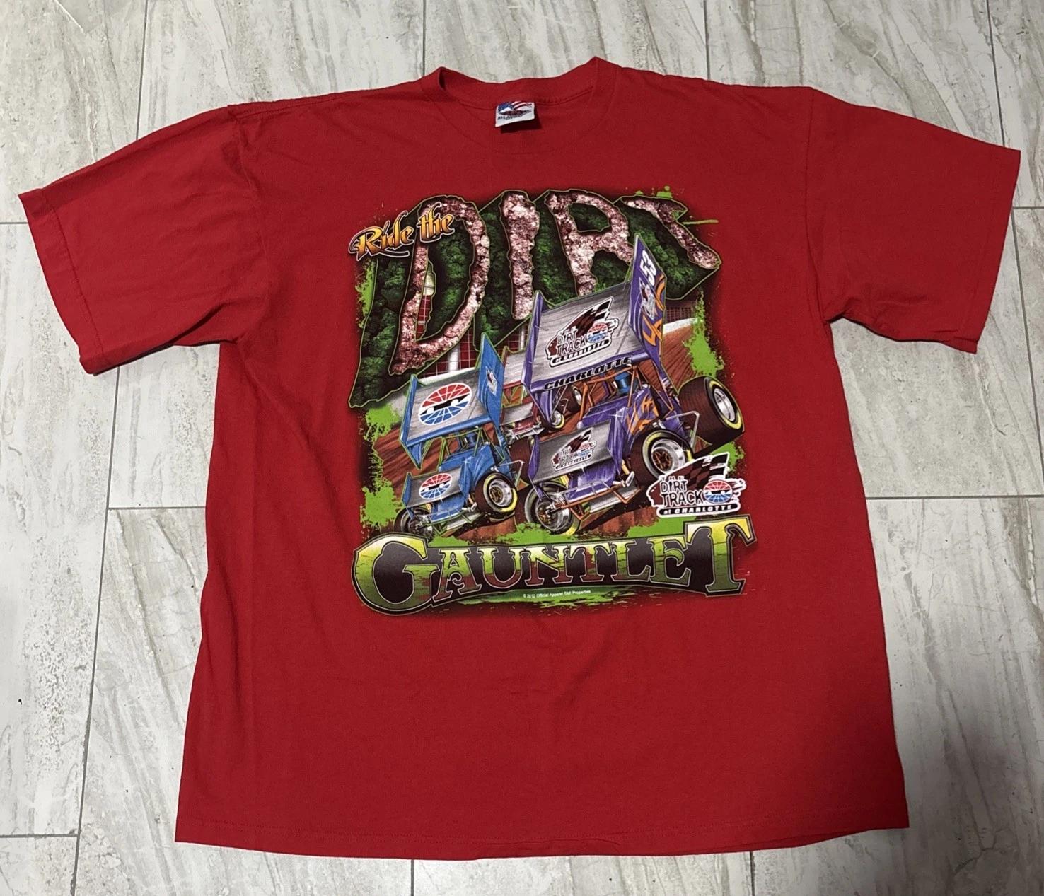 World Of Outlaws Sprint Car T-Shirt Men s Size XXL Red Dirt Track Charlotte 3XL