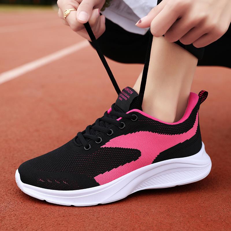 Large size sports shoes women's new mesh breathable student running shoes women's ultra-light soft-soled travel shoes