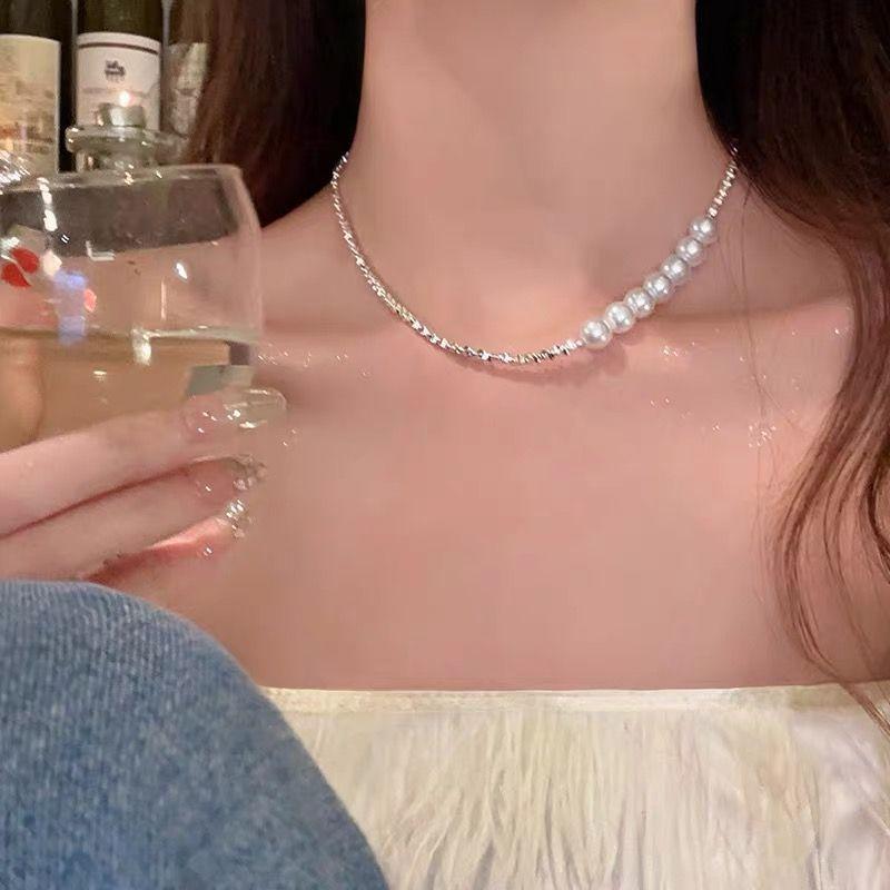 Broken Silver Pearl Necklace Design Advanced Sense Simple Temperament Collarbone Chain Female Butterfly Love Light Luxury Exquisite Neck Chain