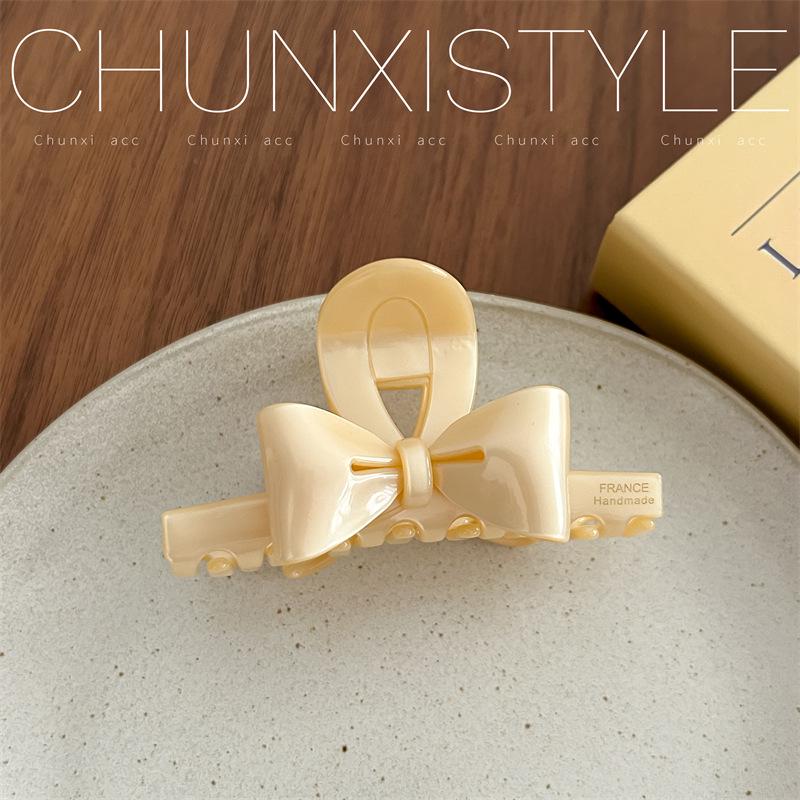 

Элегантный маленький ацетатный зажим-бантик в форме акулы во французском стиле