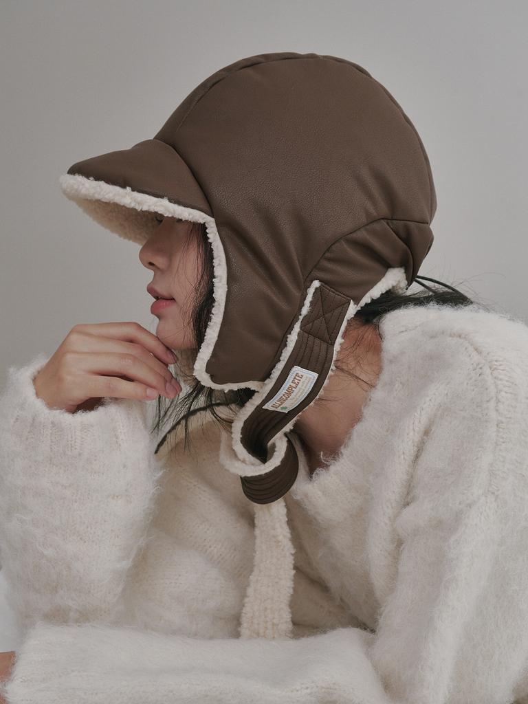 Olinkeompeulliteu Leather Poodle Padded Balaclava (Brown)
