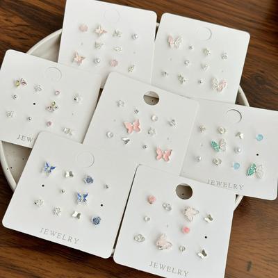 Sweet and Adorable Silver Needle Small and Exquisite Alloy Ear Studs. Small and Unique Design Set. Fresh Butterfly-shaped Earrings.