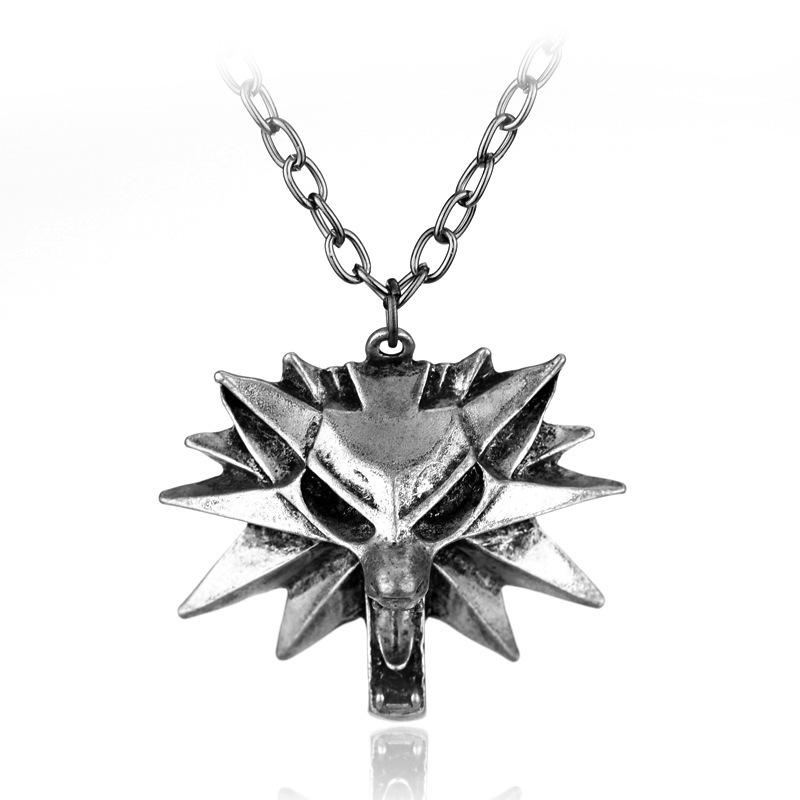 The Witcher 3: Wild Hunt Wolf Head Zinc Alloy Pendant Necklace with Three Game Maps