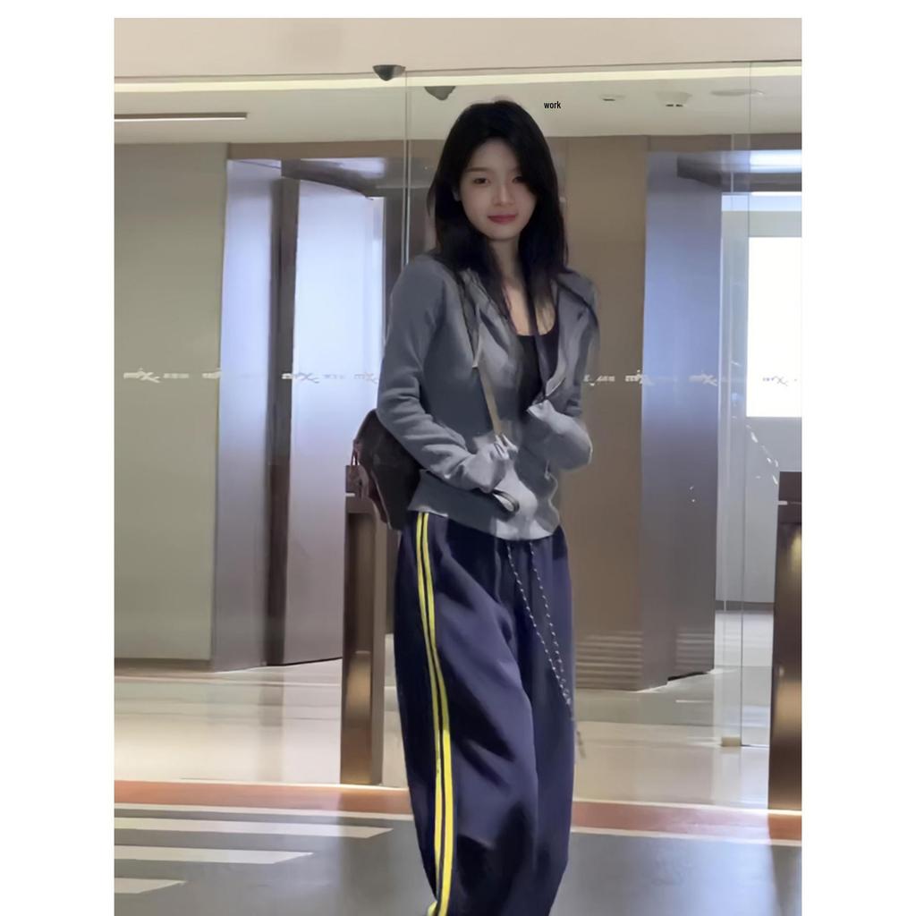 American Hooded Zip-Up Knit Cardigan: Women's Slim Fit, Sweet & Spicy Style, Waist-Cinched Long Sleeve Jacket.