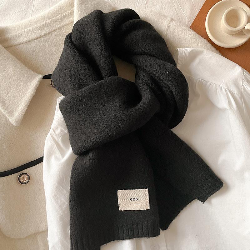 Gentle solid color small scarf white knitted wool short scarf women's autumn and winter warm couple style simple