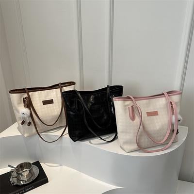 Bolsa grande feminina primavera 2025 nova moda bolsa de ombro estudante universitário lazer通勤 tote portátil grande capacidade bolsa