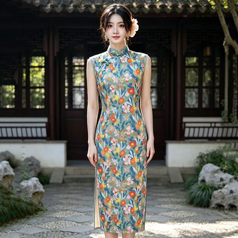 Sleeveless national style, new Chinese Suzhou long cheongsam, improved young 1011 new women's high-end sense, daily wear