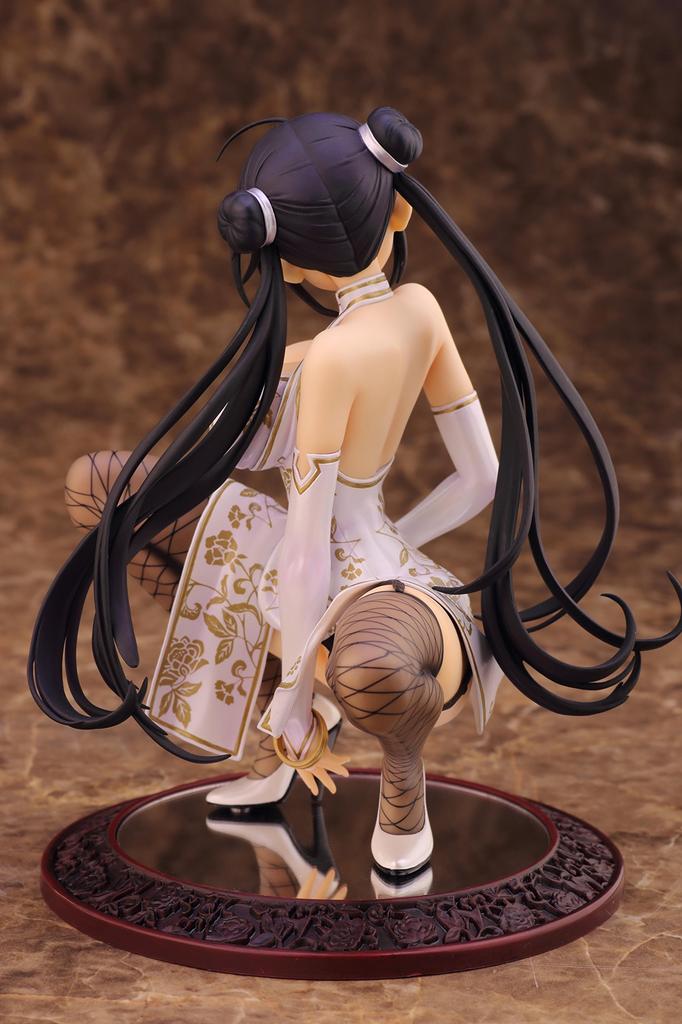 SKYTUBE Fuyutsuki Mari Pure White Scale PVC Painted Complete Figure Ver. 1/6