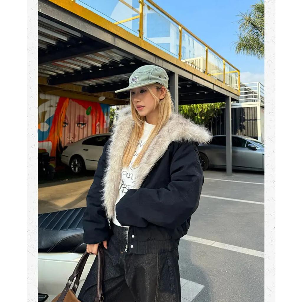 2KWEIRD American Retro Fur Collar Hooded Jacket Women Y2K Streetwear Winter New Velvet Thickened Warm Harajuku Loose Casual Jacket