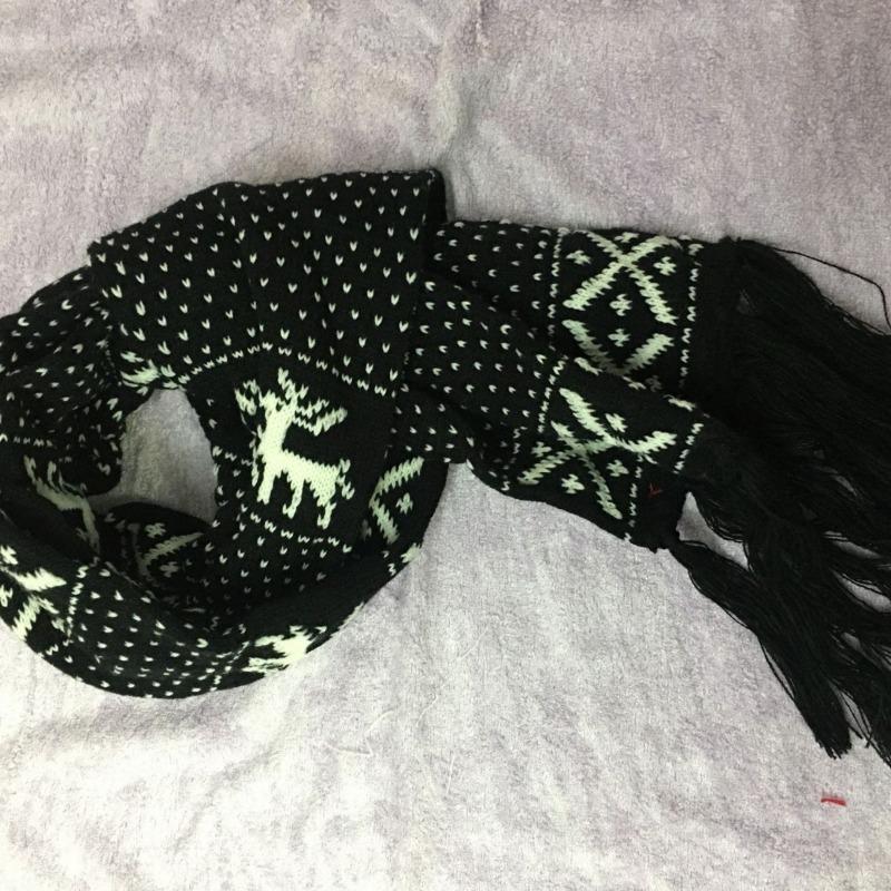 Couple Wool Warm Deer Knitted Scarf Christmas Snowflake Deer Scarf Double-sided Fashion Scarf