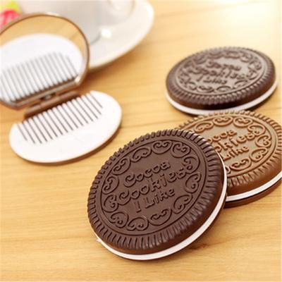 1Pc Simulazione creativa carina Mini specchio per biscotti al cioccolato e sandwich per ragazze Specchio rotondo pieghevole portatile per il trucco con pettine