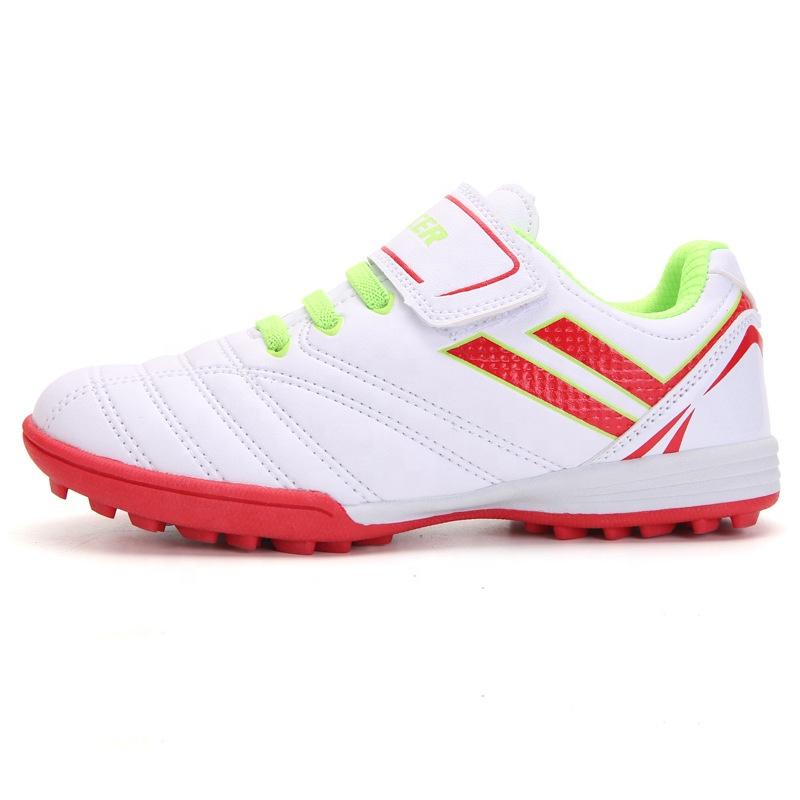 High quality OEM/ODM wear-resistant sports outdoor football shoes children's football shoes