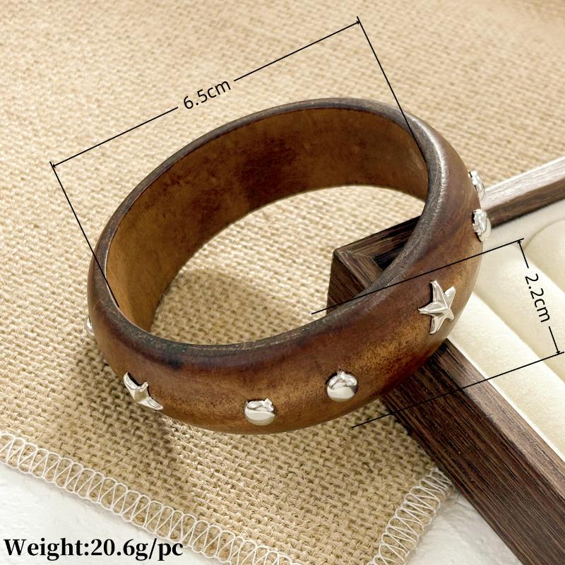 Vintage Ethnische Holzarmspange für Damen Punk Geometrisch Nietenperlen Breite Armreifen Übertriebener Handschmuck