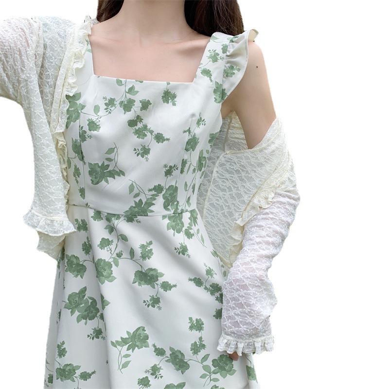 Women's French floral dress 2026 summer new square collar waist thin small fresh medium and long skirt