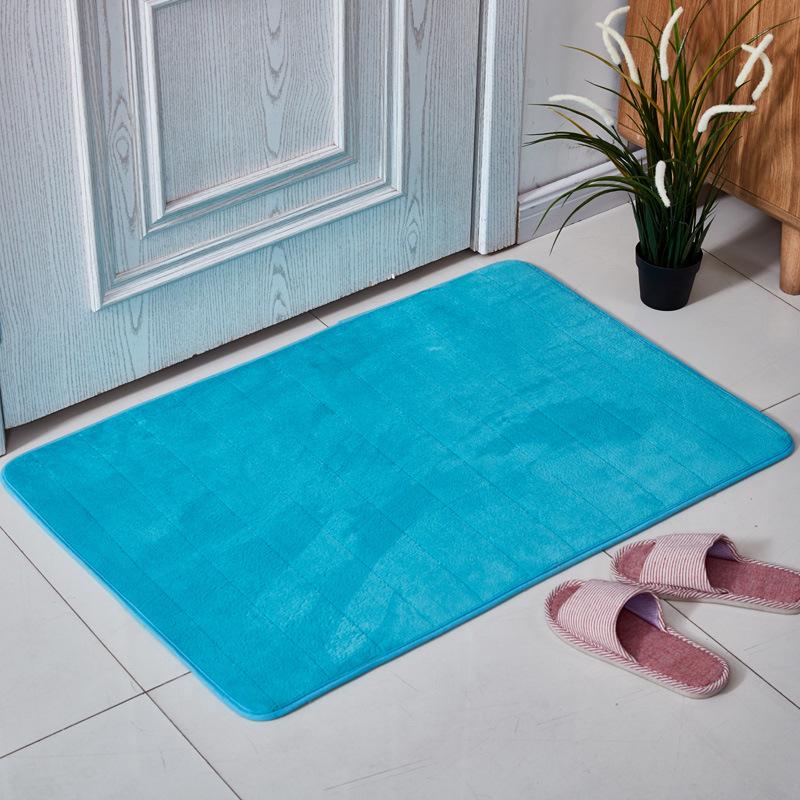 

Coral Fleece Striped Doormat: Bathroom, Bedroom, Desktop, Bedside, Entrance Rug 30x50 cm