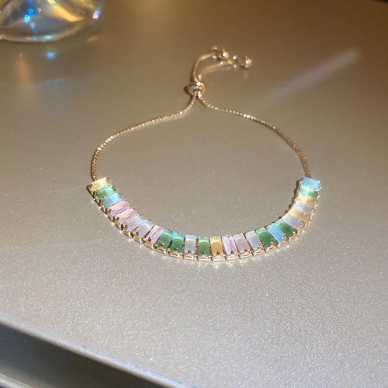 High-End Zircon Floral Heart Bracelet - Luxurious Sparkle for Women