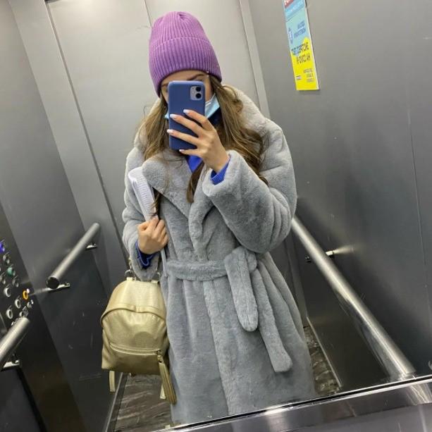 

Очень длинное женское пальто из искусственного кроличьего меха с поясом - Утепленная, теплая, плюшевая зимняя куртка M