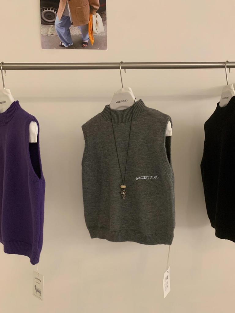 MZI Studio - Autumn/Winter Korean Style Hollowed Half-High Neck Vest Sweater for Women