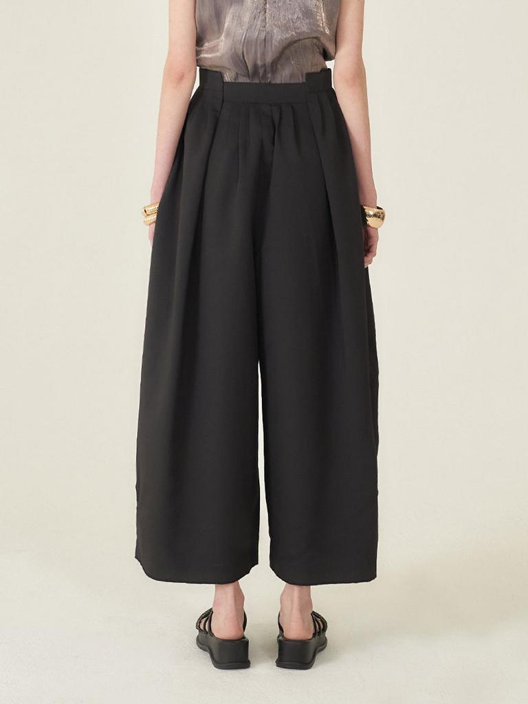 CAHIERS Voluminous Tuck Detail Balloon Wide Pants