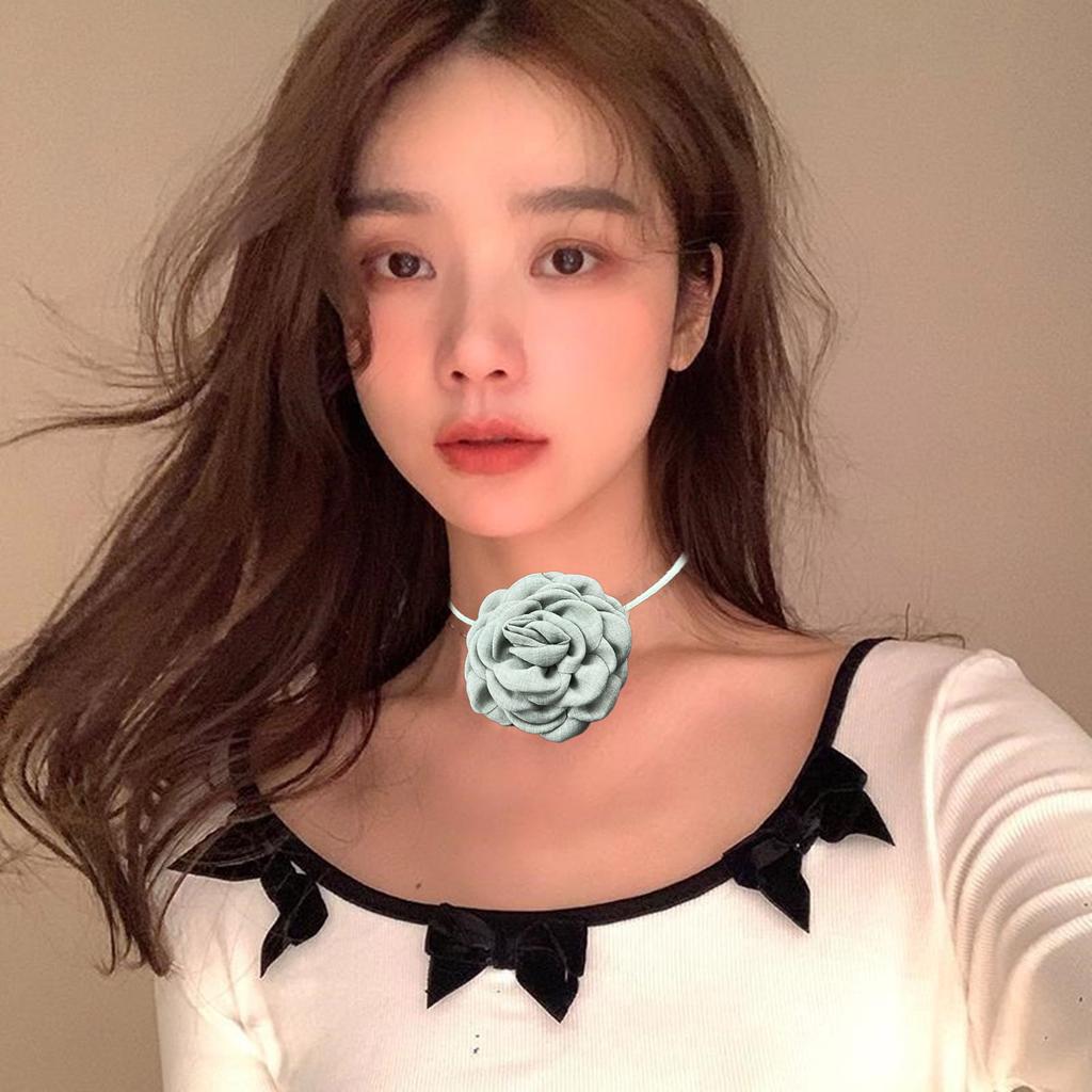 Elegant Floral Choker Necklace Stylish Gothic Fabric Flower Rope Necklace Fabric Material Floral Neckpiece for Women