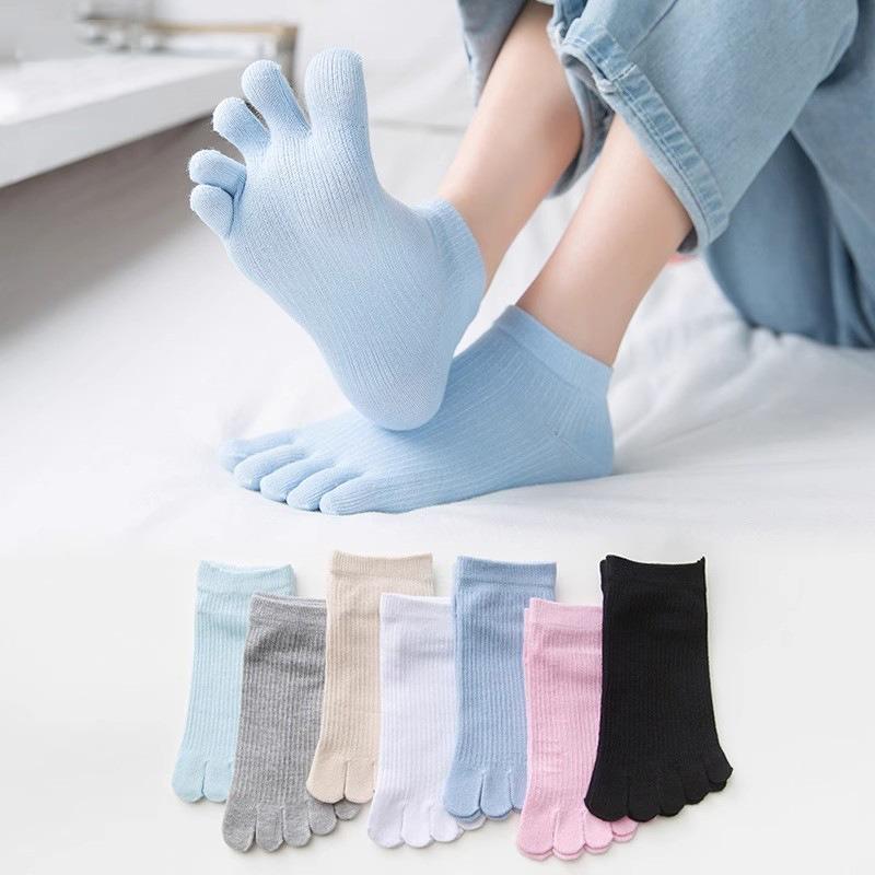 5 Pairs of Female Summer Thin Lovely Deodorizing Sweat Absorbing Breathable Five Toe Socks