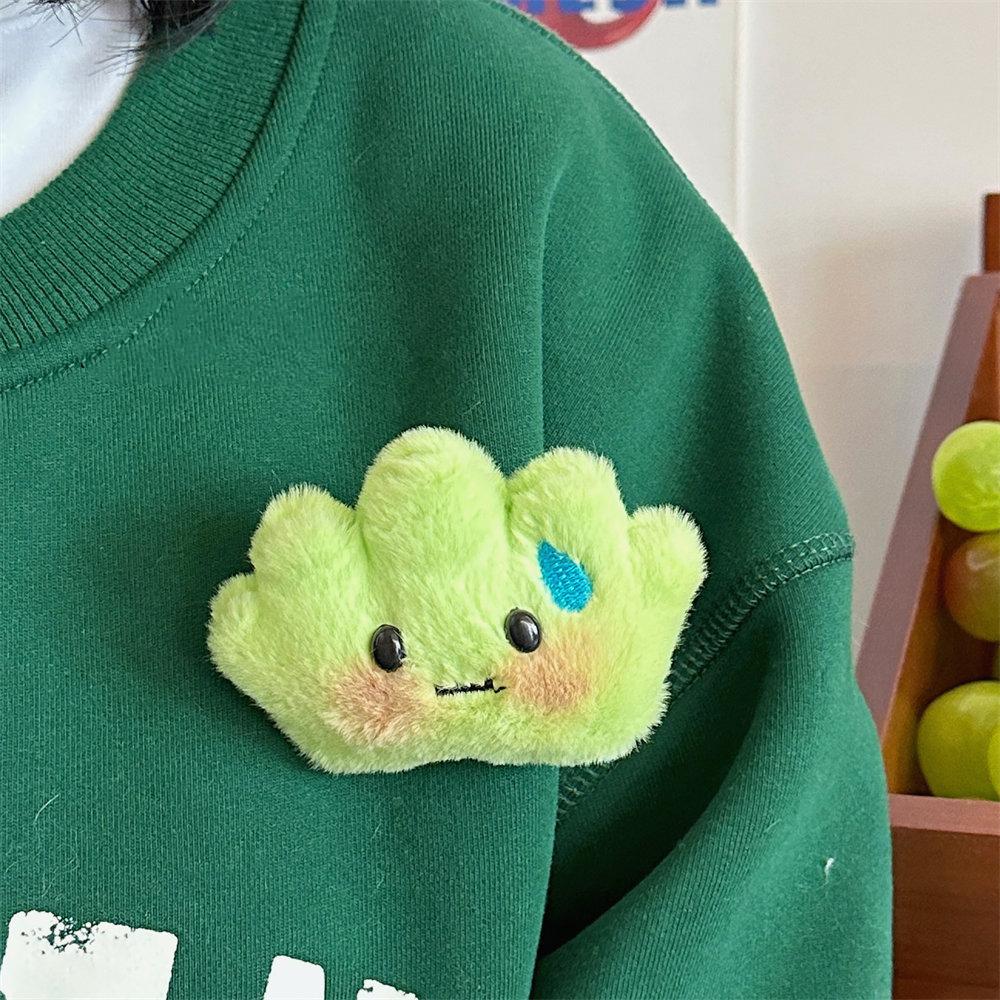 Cute Plush Small Green Grass Pendant Ins Sweet Wind Girl Gift Cartoon Brooch Furry Charm Cartoon Fresh Backpack Key Chain