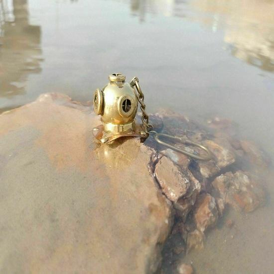 Lot of 4 New Solid Brass Divers Helmet Keychain Nautical Maritime Diving Gifts